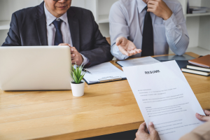 عقود العمل في السعودية - موقع اسشارات قانونية صدى للمحاماة